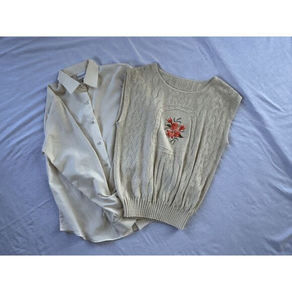 Vintage Bobby Brooks Button Down Dress Shirt w/ Knit Flower Vest, Size S, Cream - Picture 9 of 9